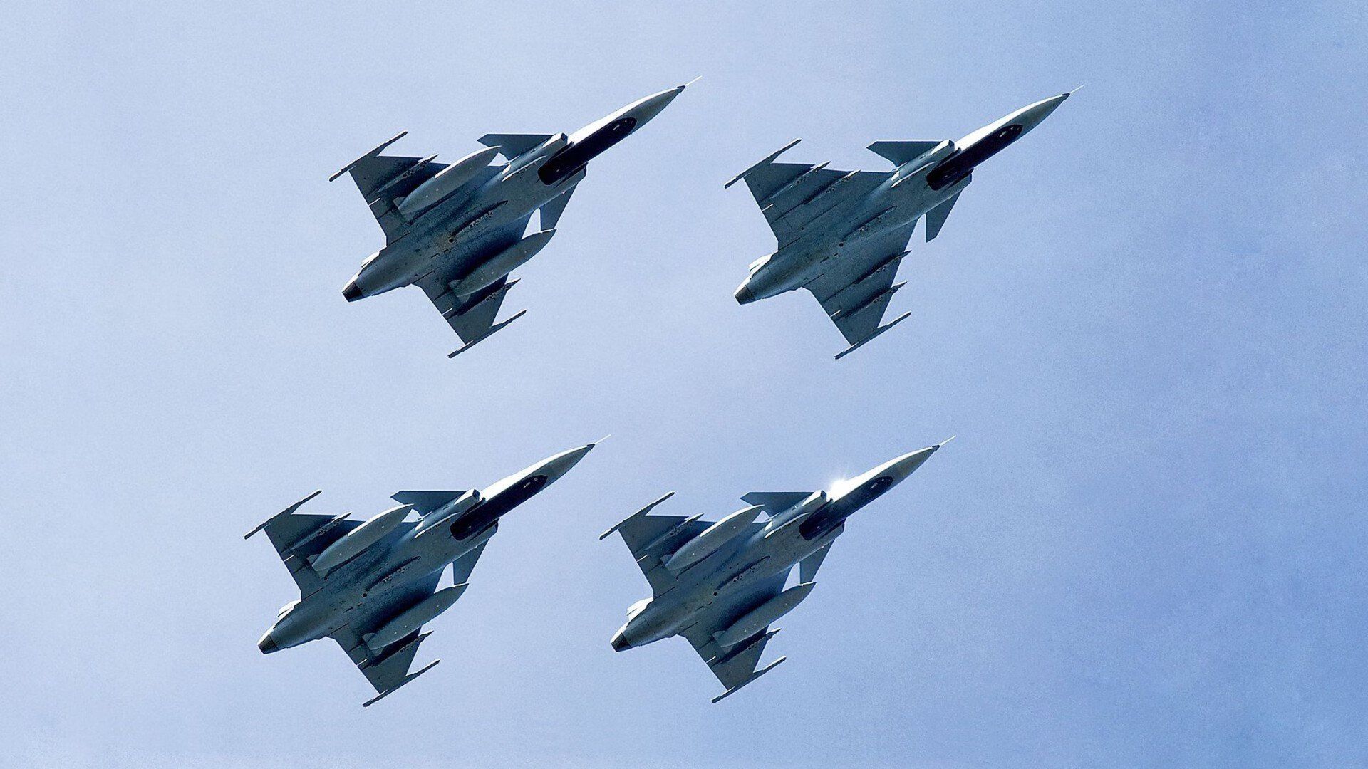 红潮吞没阿尔卑斯，当利物浦的钢铁洪流碾碎天鹅绒节拍